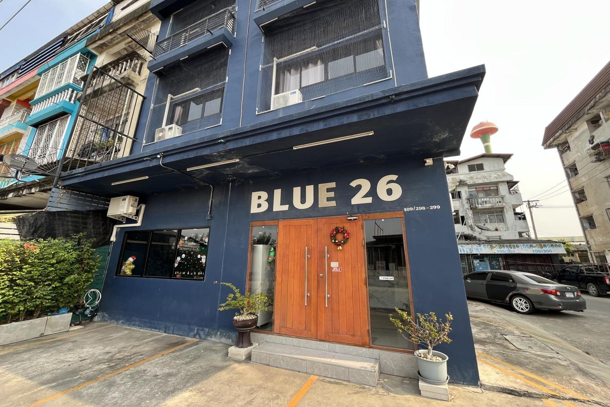 Blue26 Hotel Ban Wat Sala Daeng Exterior photo